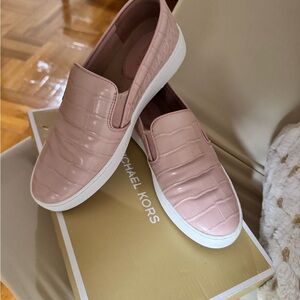 Michael Kors Blush Croc-Embossed Espadrilles